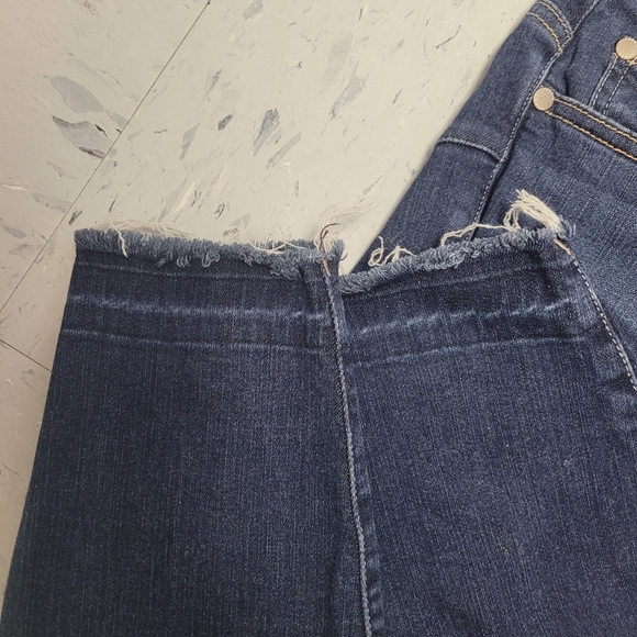 Torrid Skinny Super Stretch Jeans Size 16R - Picture 3 of 5